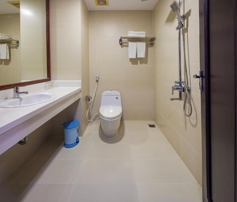 Фотография Gem Nha Trang Hotel (ex. Dung Thanh Hotel, Gem Hotel) 3*