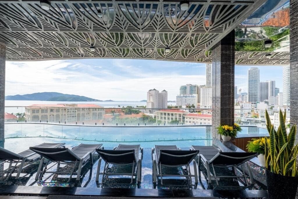 Территория W Premium Nha Trang 4*