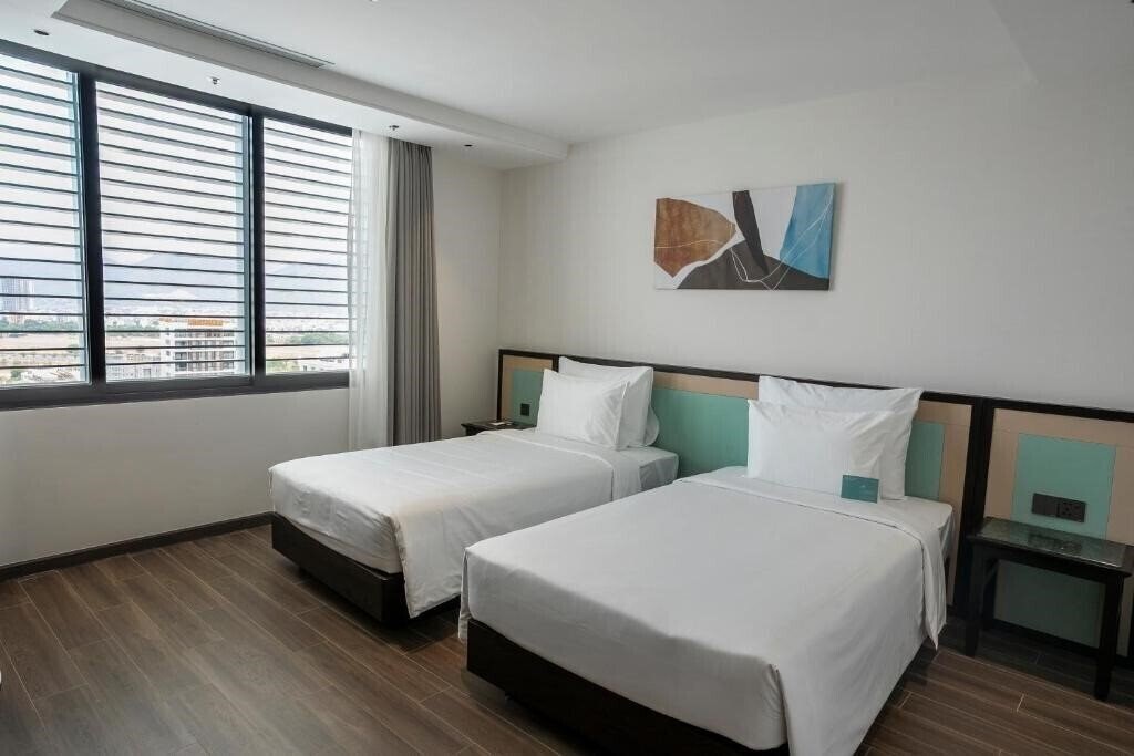 Апартаменти Iconique Hotel 3*