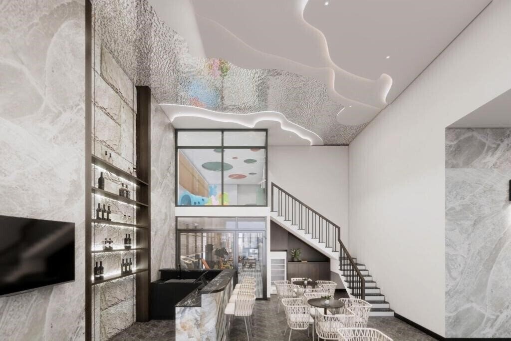 Картинка Iconique Hotel 3*