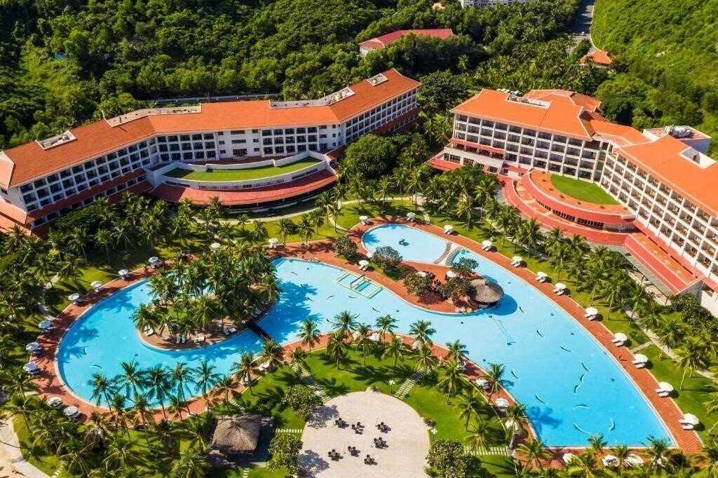 Панорама Vinpearl Resort & SPA Nha Trang Bay 5*