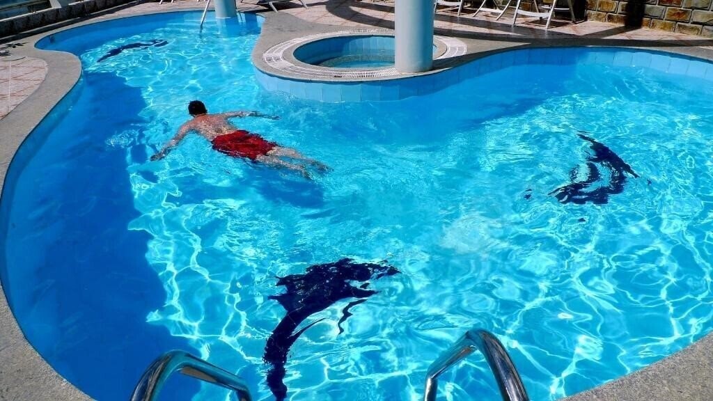 Апартаменти Asia Paradise Hotel 3*