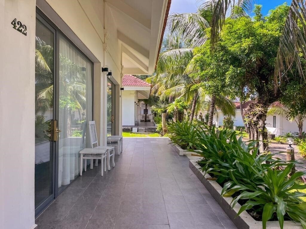 Панорама Hawaii Resort (ex. Thien Hai Son) 3*