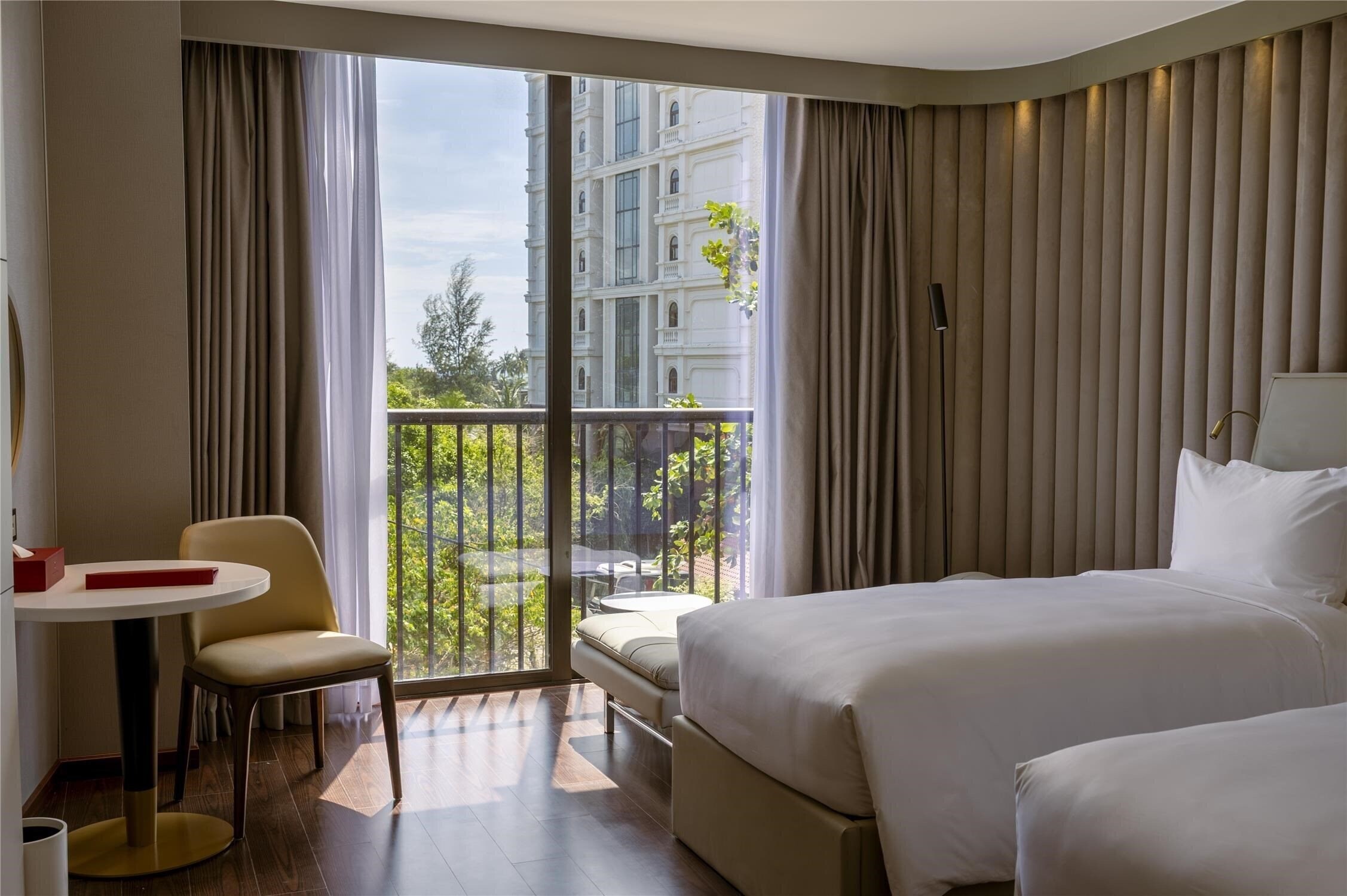 Панорама WorldHotels Long Beach Resort Phu Quoc (ex. Long Beach Resort Phu Quoc) 4*