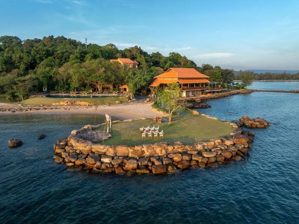 Фото Green Bay Phu Quoc Resort & SPA (ex. Green Bay Resort) 4*
