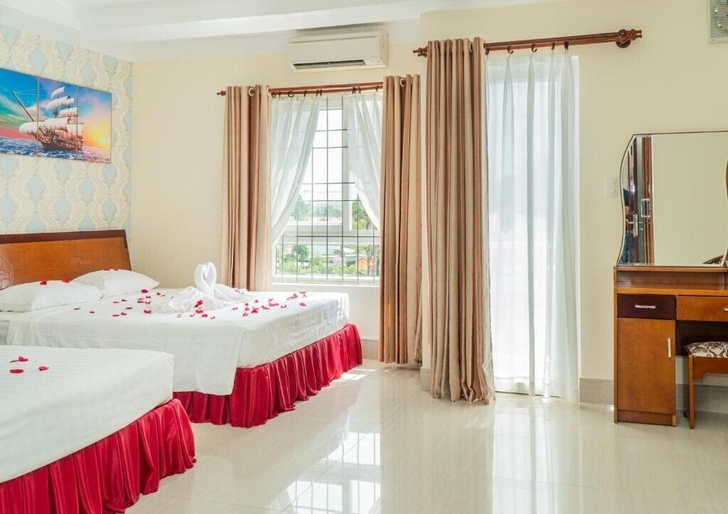 Фото Sun & Sea Hotel (ex. Phu Quoc Hotel Sun & Sea) 2*