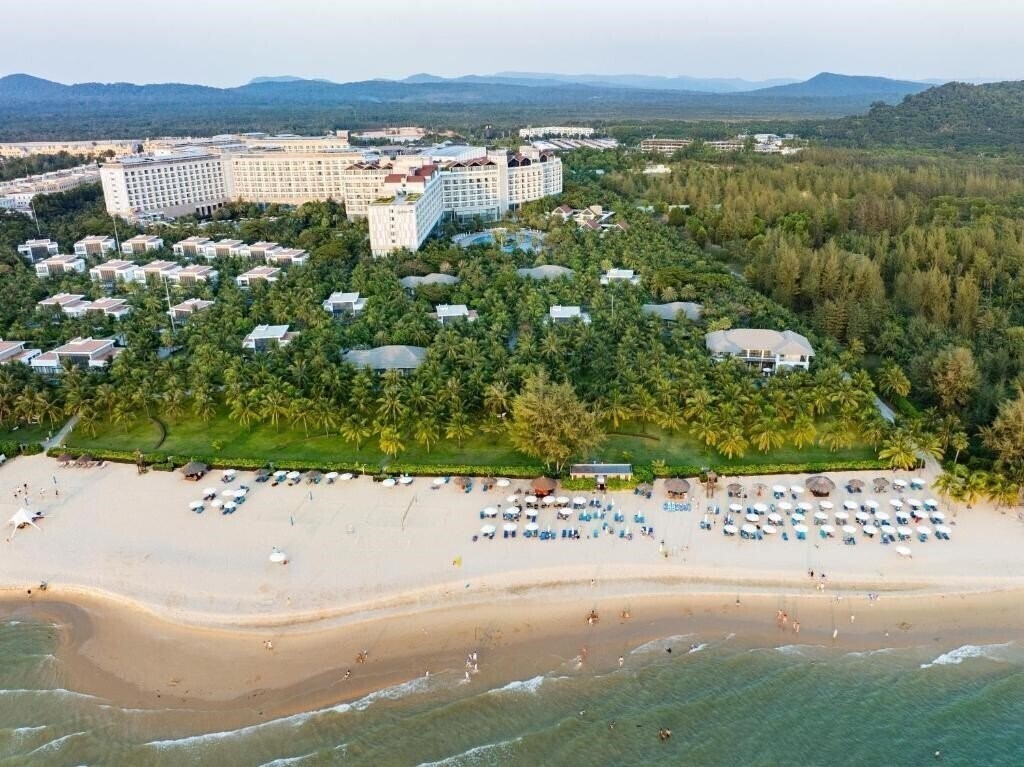 Картинка Radisson Blu Resort Phu Quoc 5*