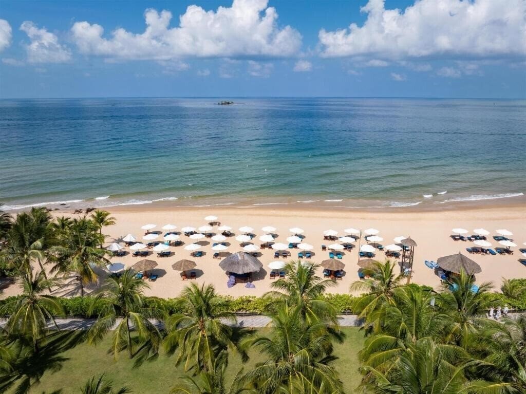 Вид Radisson Blu Resort Phu Quoc 5*