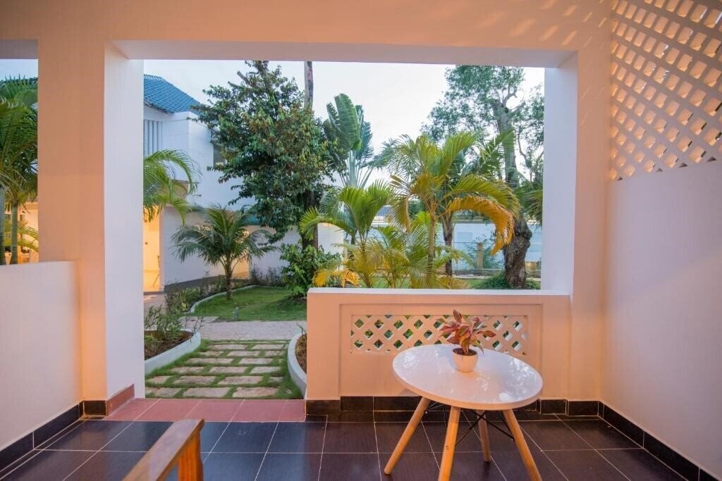 Вид Palma Phu Quoc Resort 3*