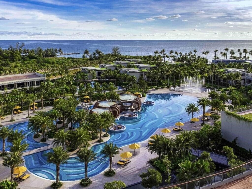 Готель Pullman Phu Quoc Beach Resort 5*