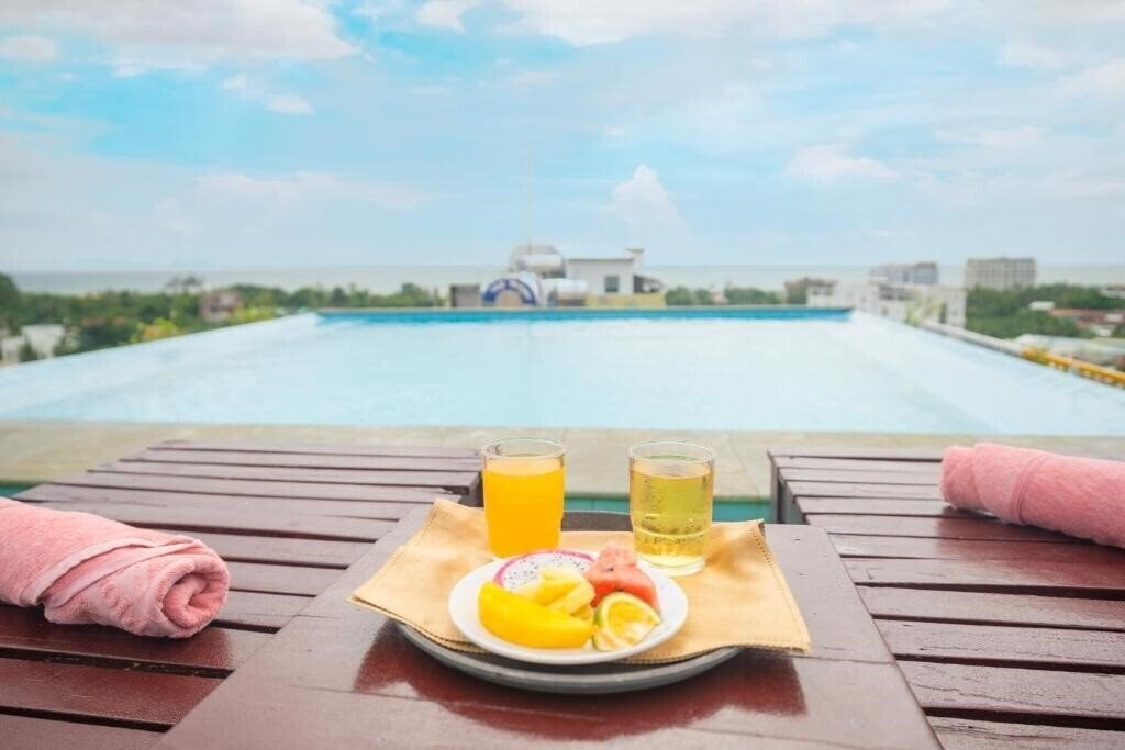 Вид Golden Daisy Hotel 3*