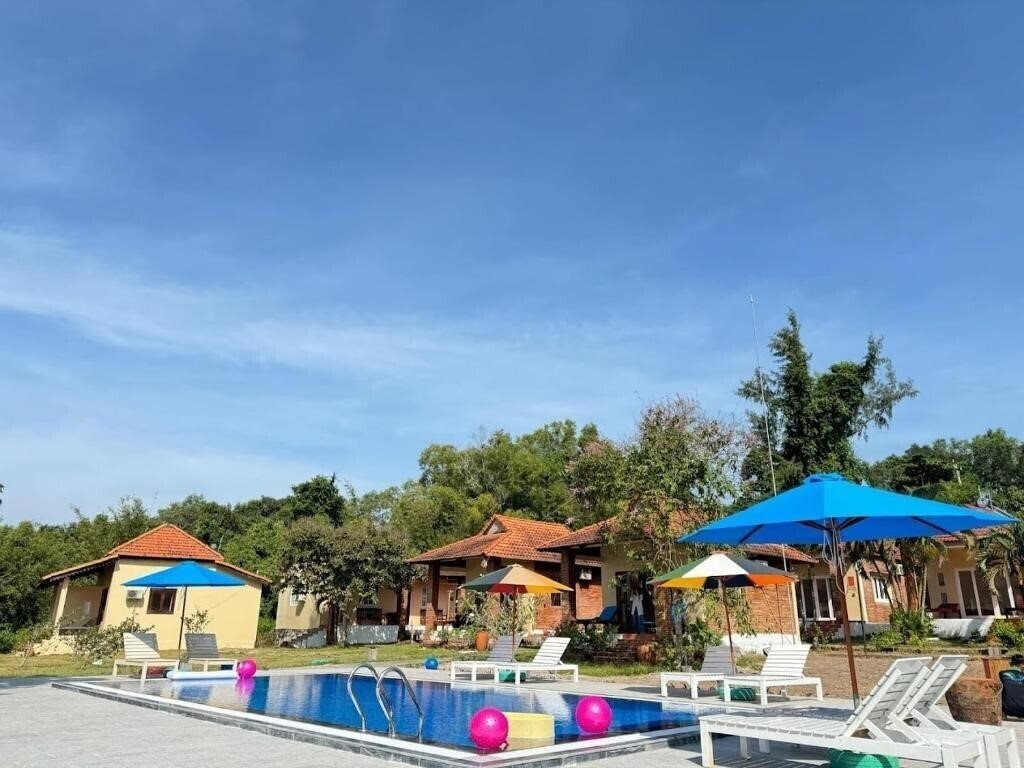 Територія Vung Bau Resort 2*