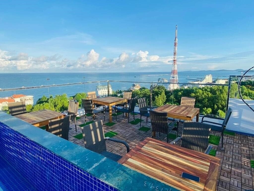 Вид Rock Mila Phu Quoc Hotel 3*