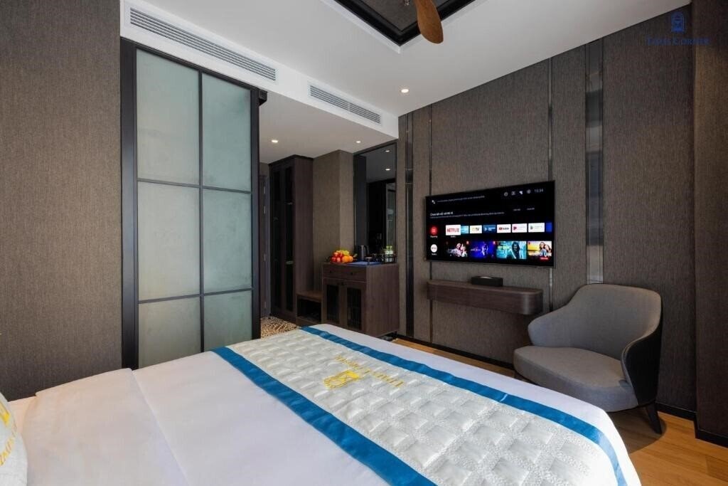 Территория Times Corner Amalfi Hotel 4*