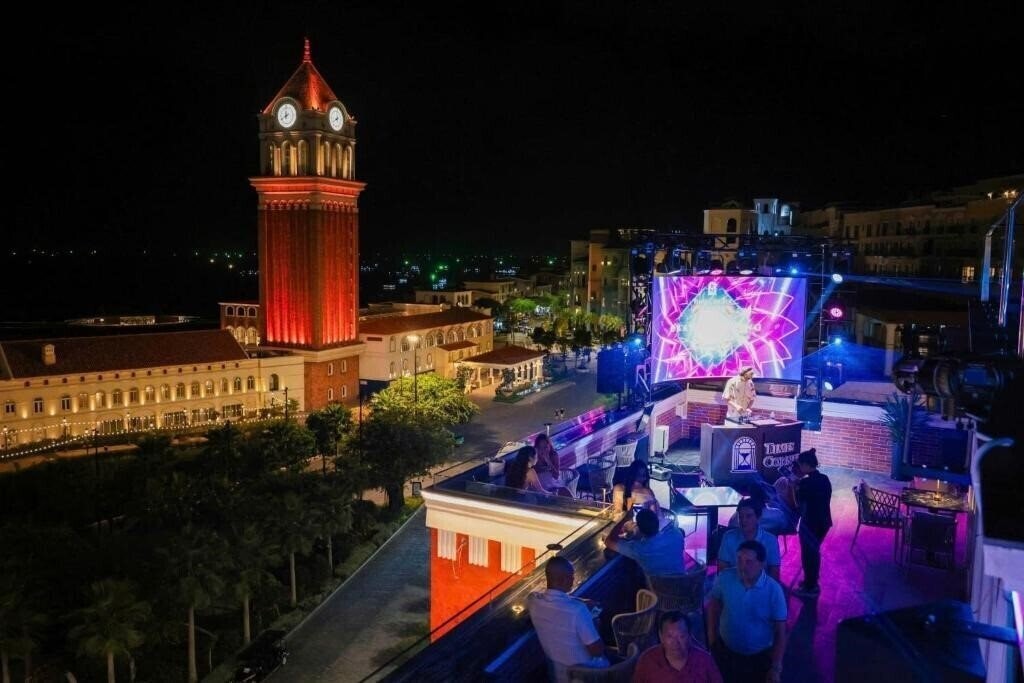 Фото Times Corner Amalfi Hotel 4*