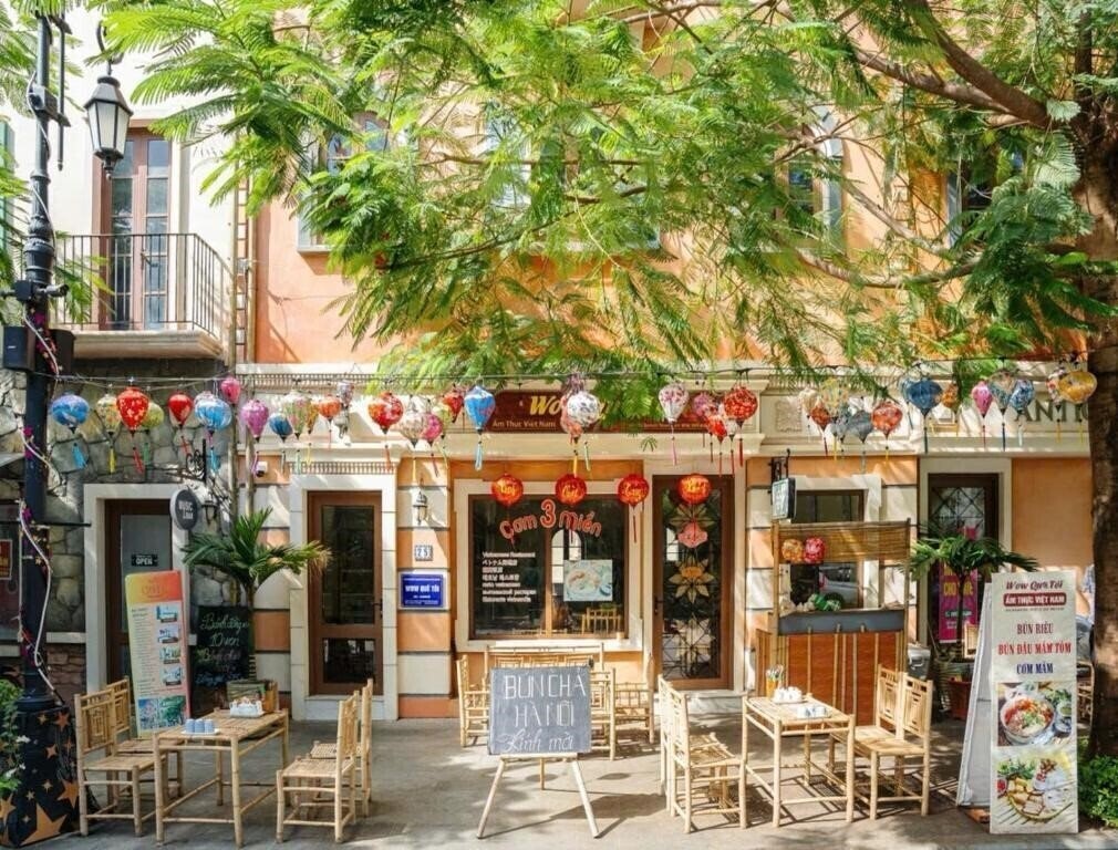 Вид Golden Sunset Hotel 2*