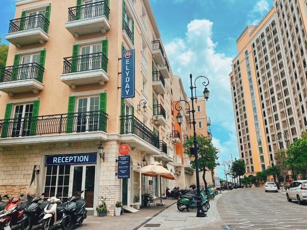 Апартаменты Elyday - La Isla Apartment & Villas 4*