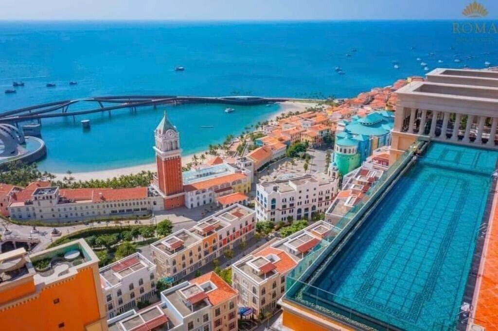 Отель Elyday - La Isla Apartment & Villas 4*