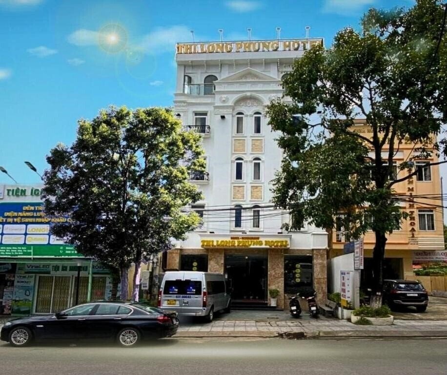 Готель Thi Long Phung Hotel 2*