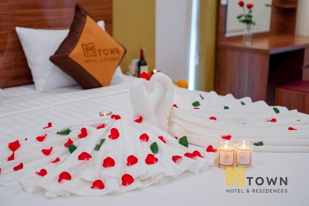 Панорама Mtown Hotel & Residences Phu Quoc 3*