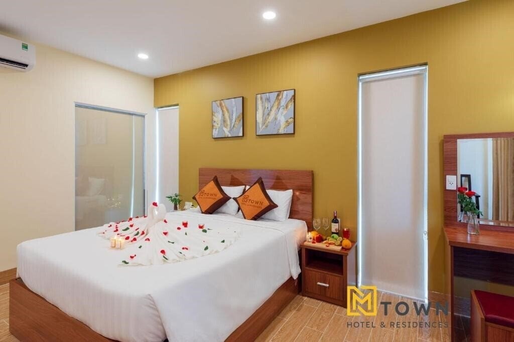 Территория Mtown Hotel & Residences Phu Quoc 3*
