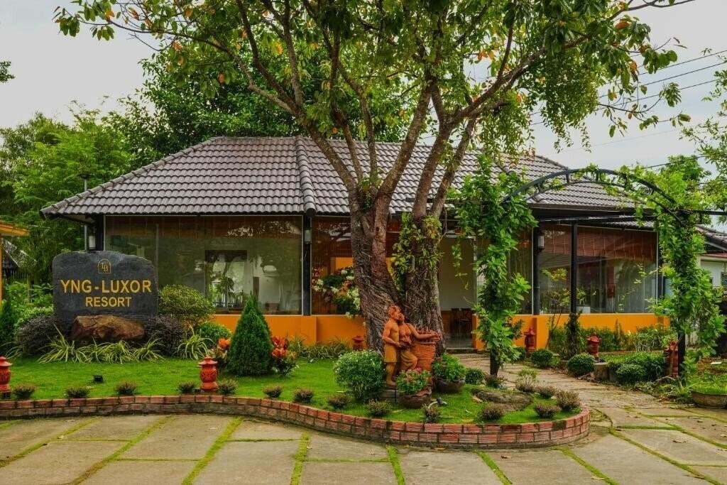 Вид YNG Luxor Phu Quoc Resort (ex. Y Village Resort Phu Quoc) 4*