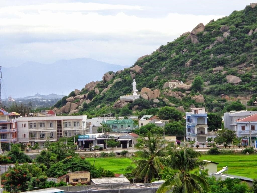 Апартаменты Huong Bien 3*