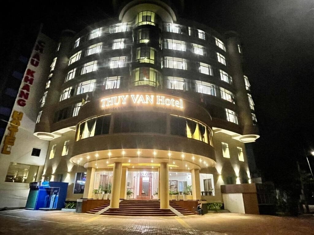 Панорама Thuy Van Hotel 2*