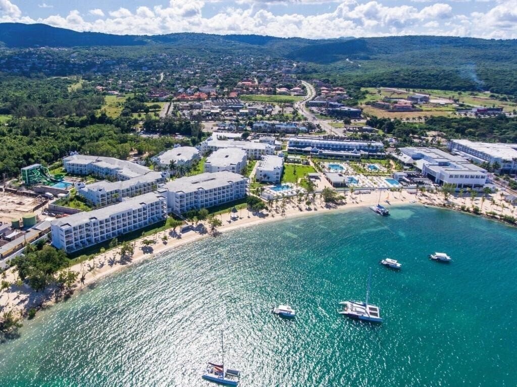 Отель Riu Montego Bay 5*