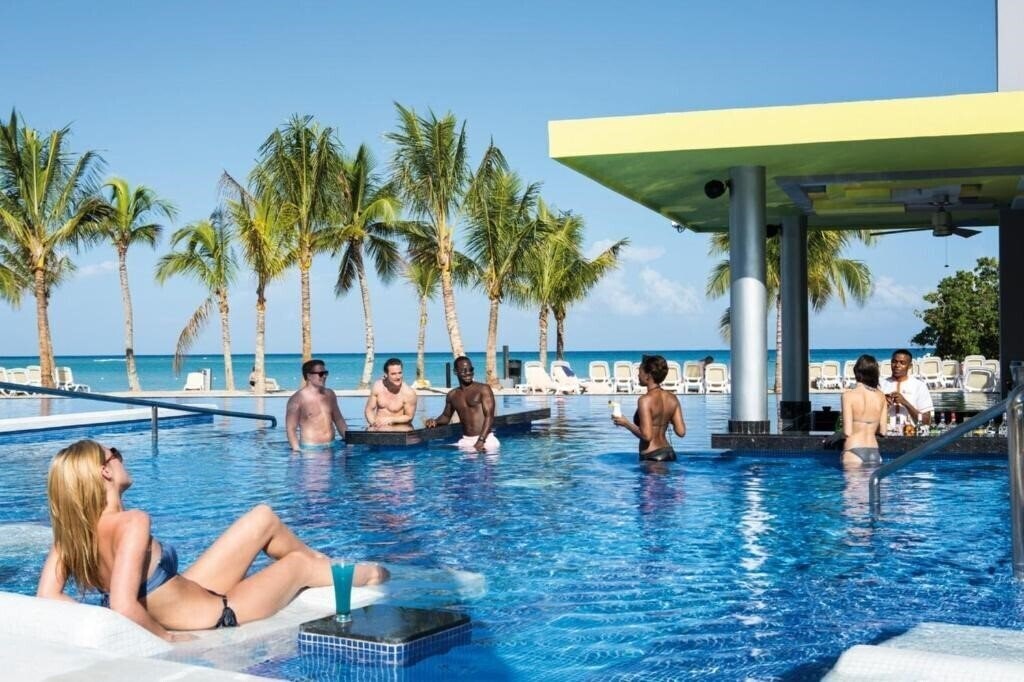Территория Riu Palace Jamaica 5*
