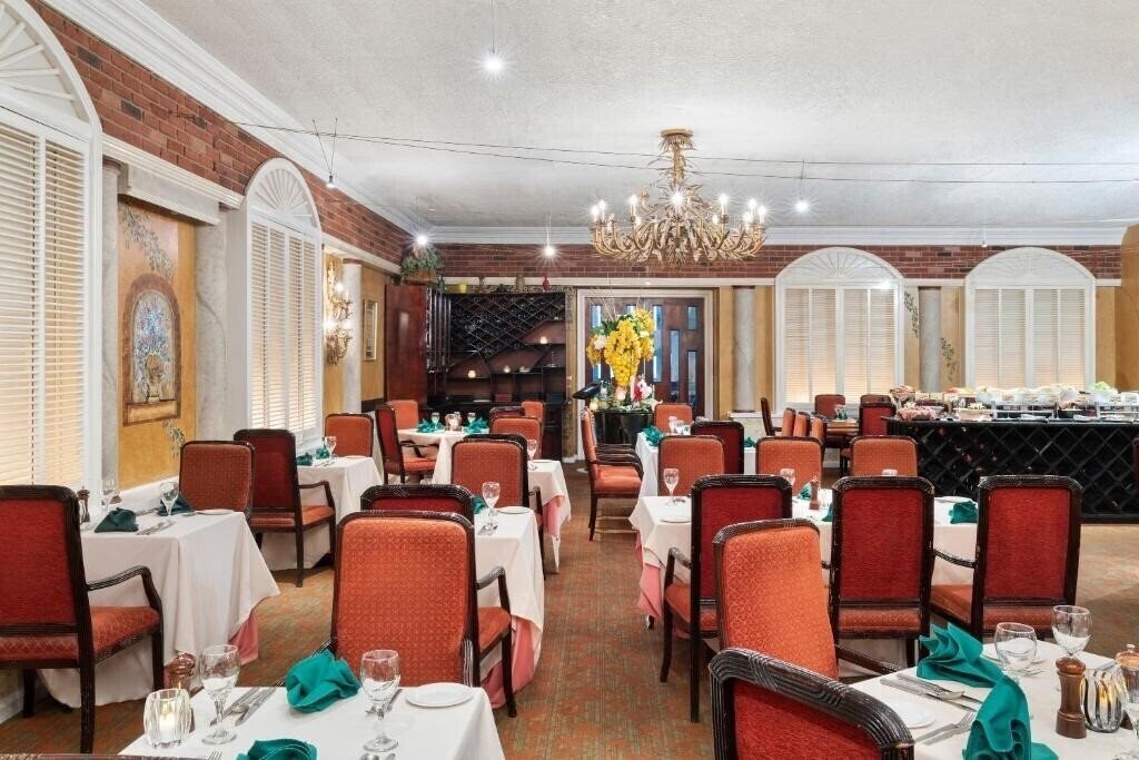 Апартаменты Dreams Rose Hall All-Inclusive Resort & Spa 4*