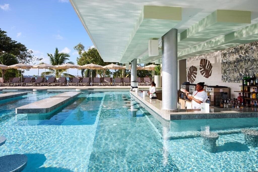 Вид Riu Clubhotel Negril 5*