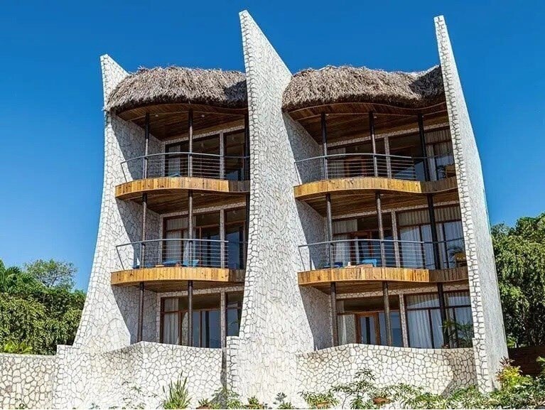 Апартаменты Rockhouse Hotel 3*