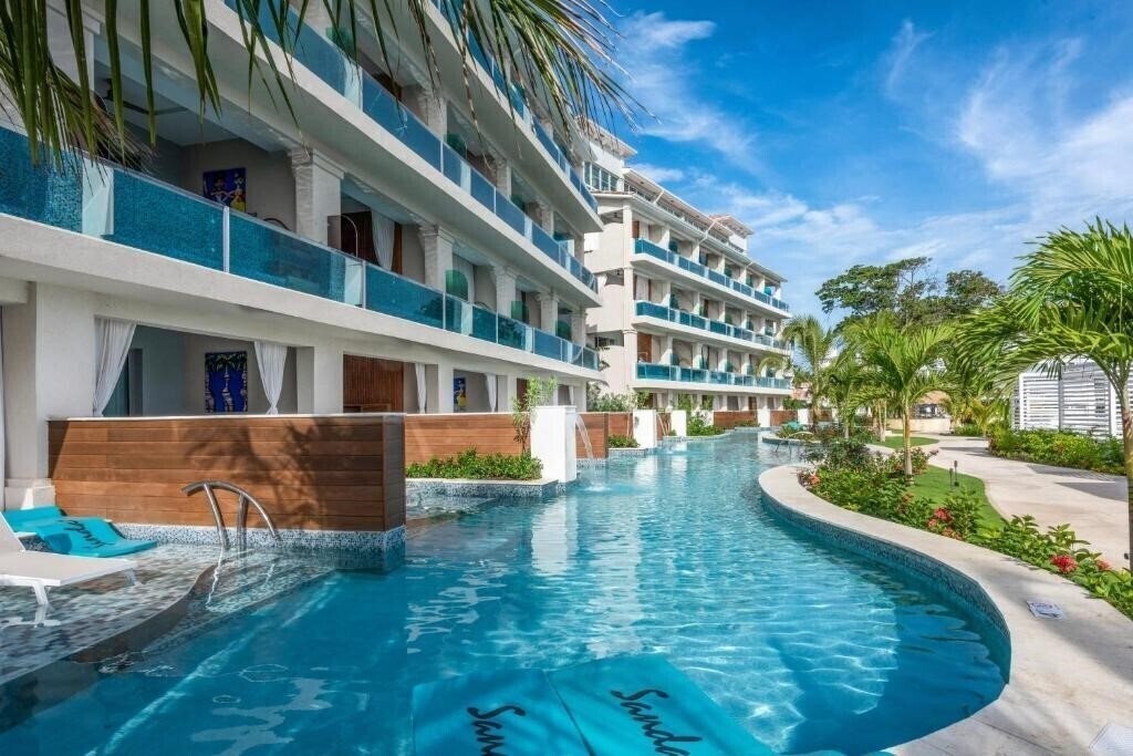 Панорама Sandals Dunn's River 4*