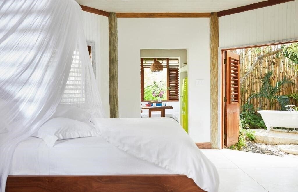 Территория Golden Eye 3*