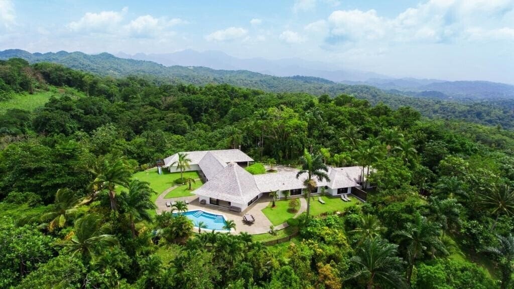 Вид Geejam A Private Hotel 4*