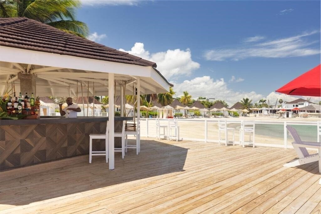 Территория Grand Muthu Runaway Bay Club Caribbean (ex. Royal Decameron Club Caribbean) 3*