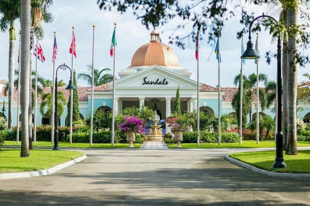 Территория Sandals Whitehouse European Village & SPA 5*